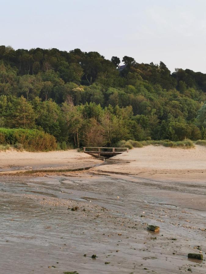 Phare Des Impressionnistes Lägenhet Honfleur Exteriör bild