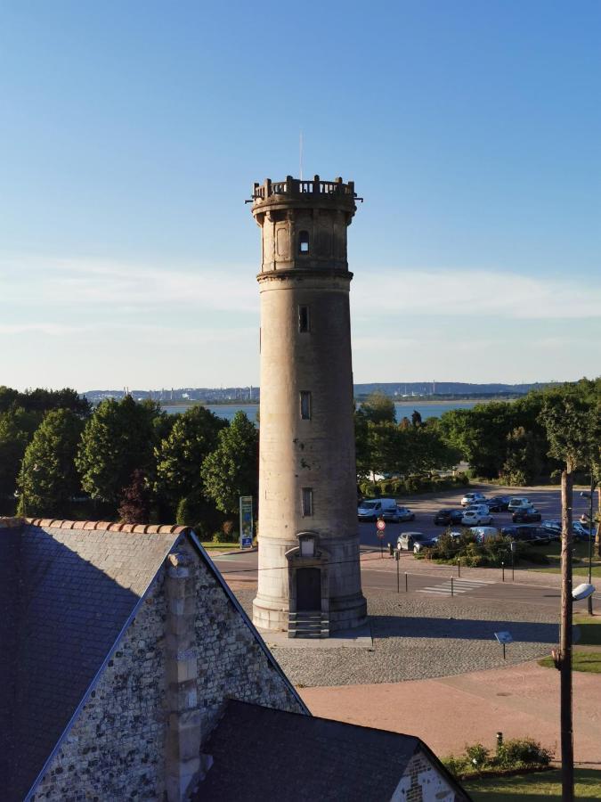 Phare Des Impressionnistes Lägenhet Honfleur Exteriör bild