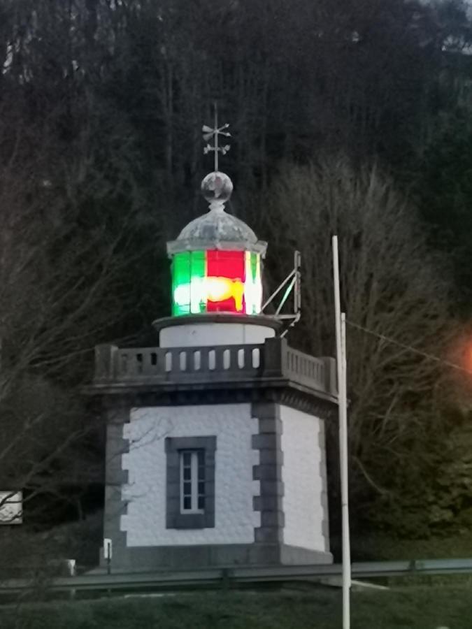 Phare Des Impressionnistes Lägenhet Honfleur Exteriör bild